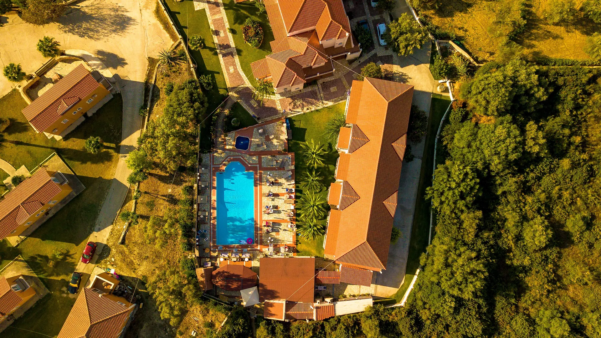 Aparthotel Sotiris Studios Livathos
