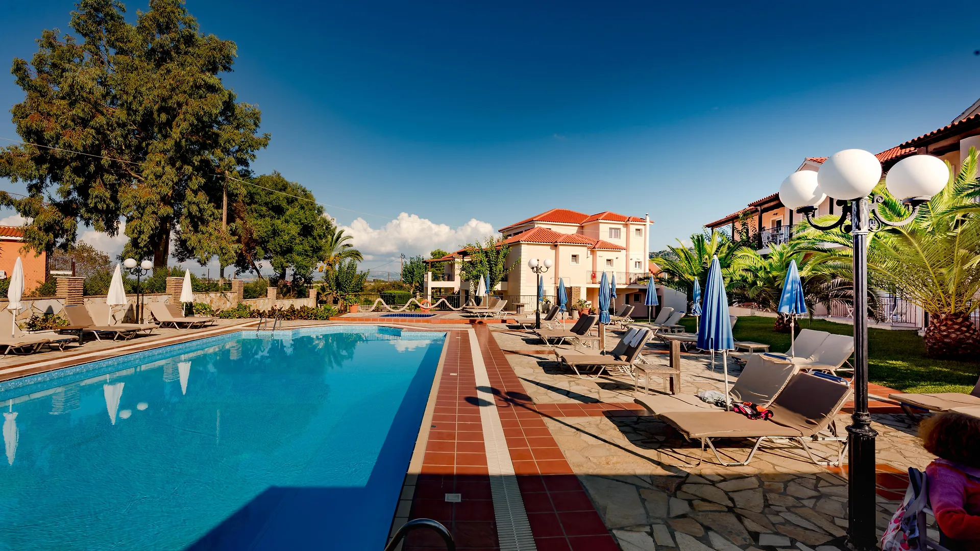 Aparthotel Sotiris Studios Livathos