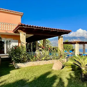Dionysos, Spartia, Kefalonia Villa